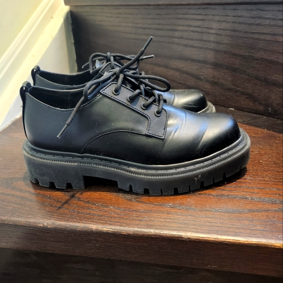 Chunky Platform Shoe - Picture 1 of 6